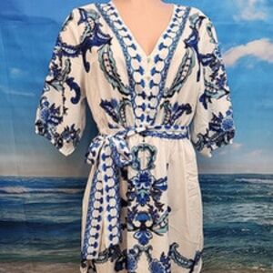 Cupshe shortsleeved dress with tie